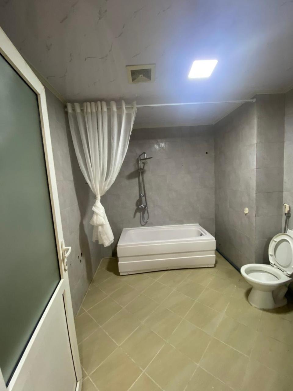 Luxe Paradise Residence 51 Ton Duc Thang Hanoi Zewnętrze zdjęcie